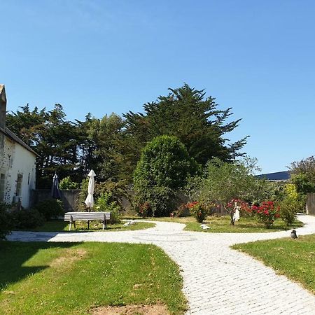 Le Colombier De Kerguezec Bed & Breakfast Surzur Exterior photo