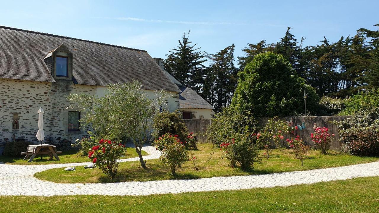 Le Colombier De Kerguezec Bed & Breakfast Surzur Exterior photo