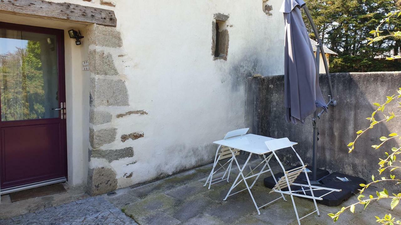 Le Colombier De Kerguezec Bed & Breakfast Surzur Exterior photo