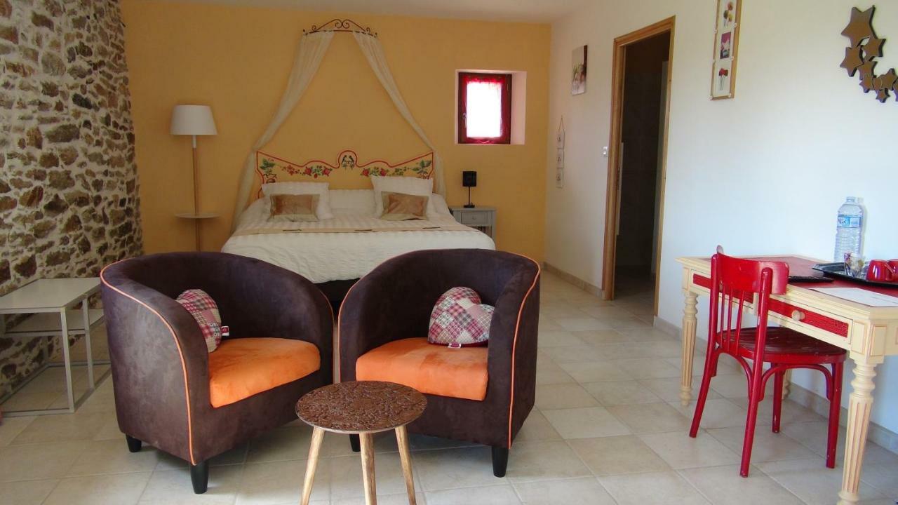 Le Colombier De Kerguezec Bed & Breakfast Surzur Exterior photo
