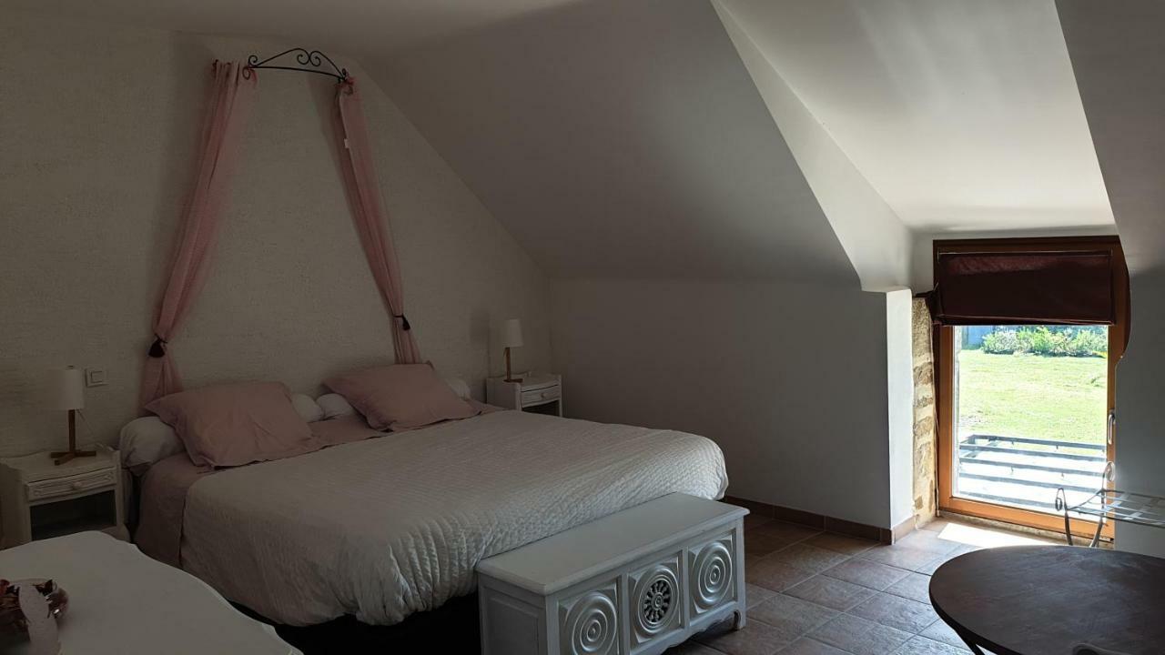 Le Colombier De Kerguezec Bed & Breakfast Surzur Exterior photo