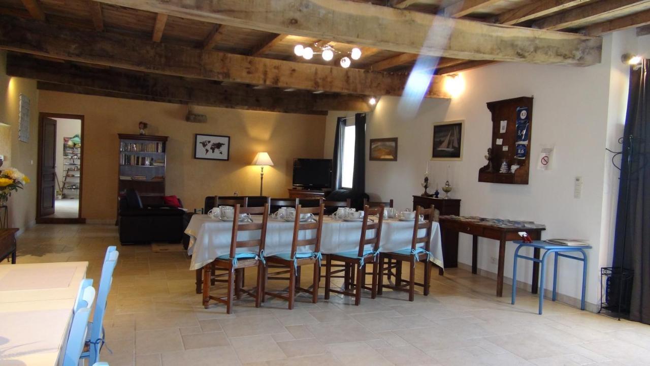Le Colombier De Kerguezec Bed & Breakfast Surzur Exterior photo
